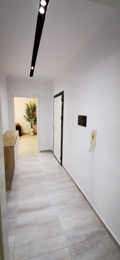 Lungomare Luxury Sea View Apartaments Vlorë Exteriör bild