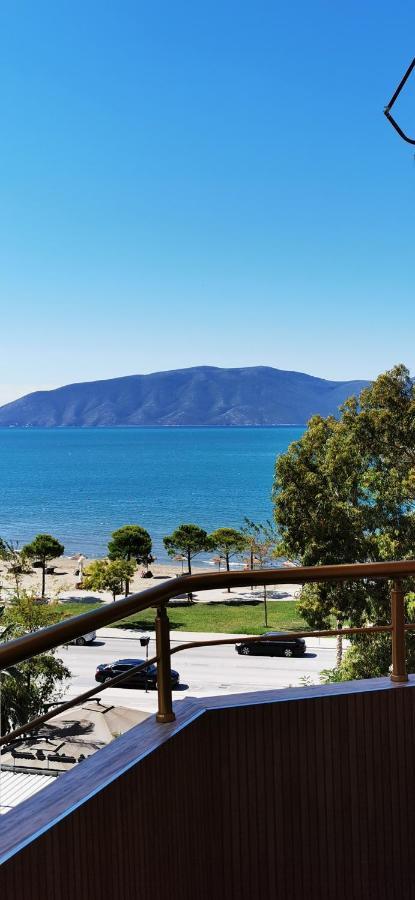 Lungomare Luxury Sea View Apartaments Vlorë Exteriör bild