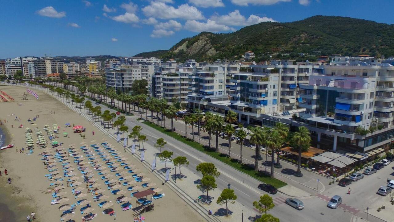 Lungomare Luxury Sea View Apartaments Vlorë Exteriör bild