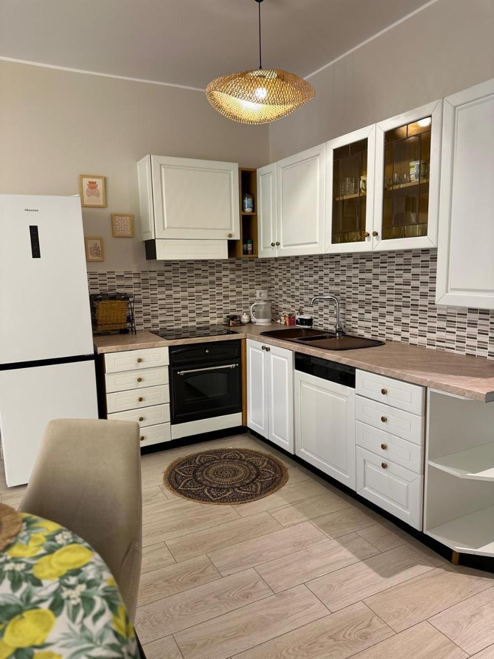 Lungomare Luxury Sea View Apartaments Vlorë Rum bild
